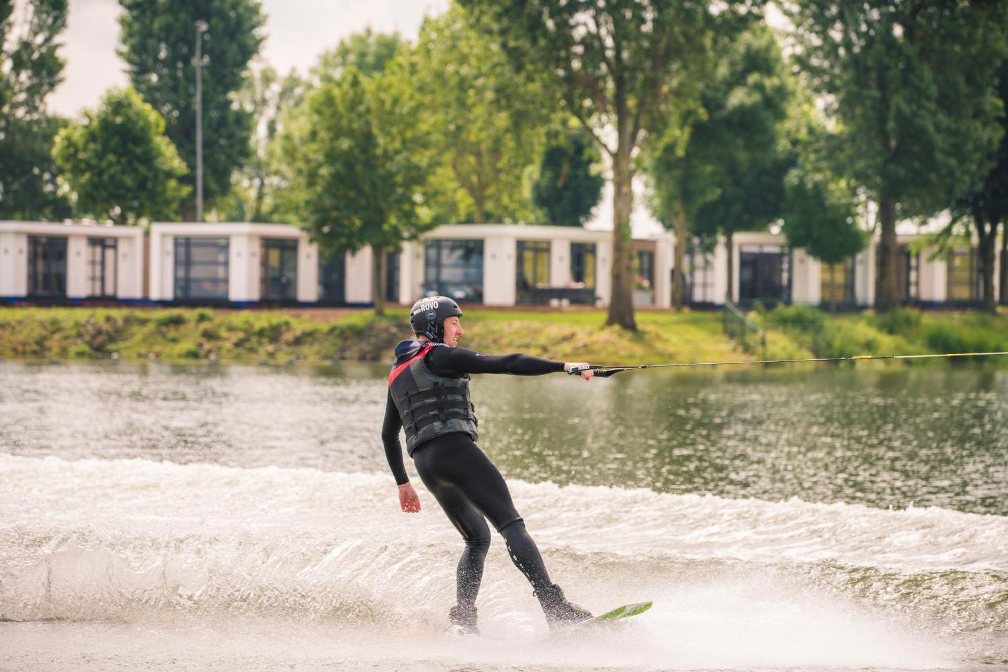 Hotel Marinapark Bad Nederrijn Maurik Zewnętrze zdjęcie
