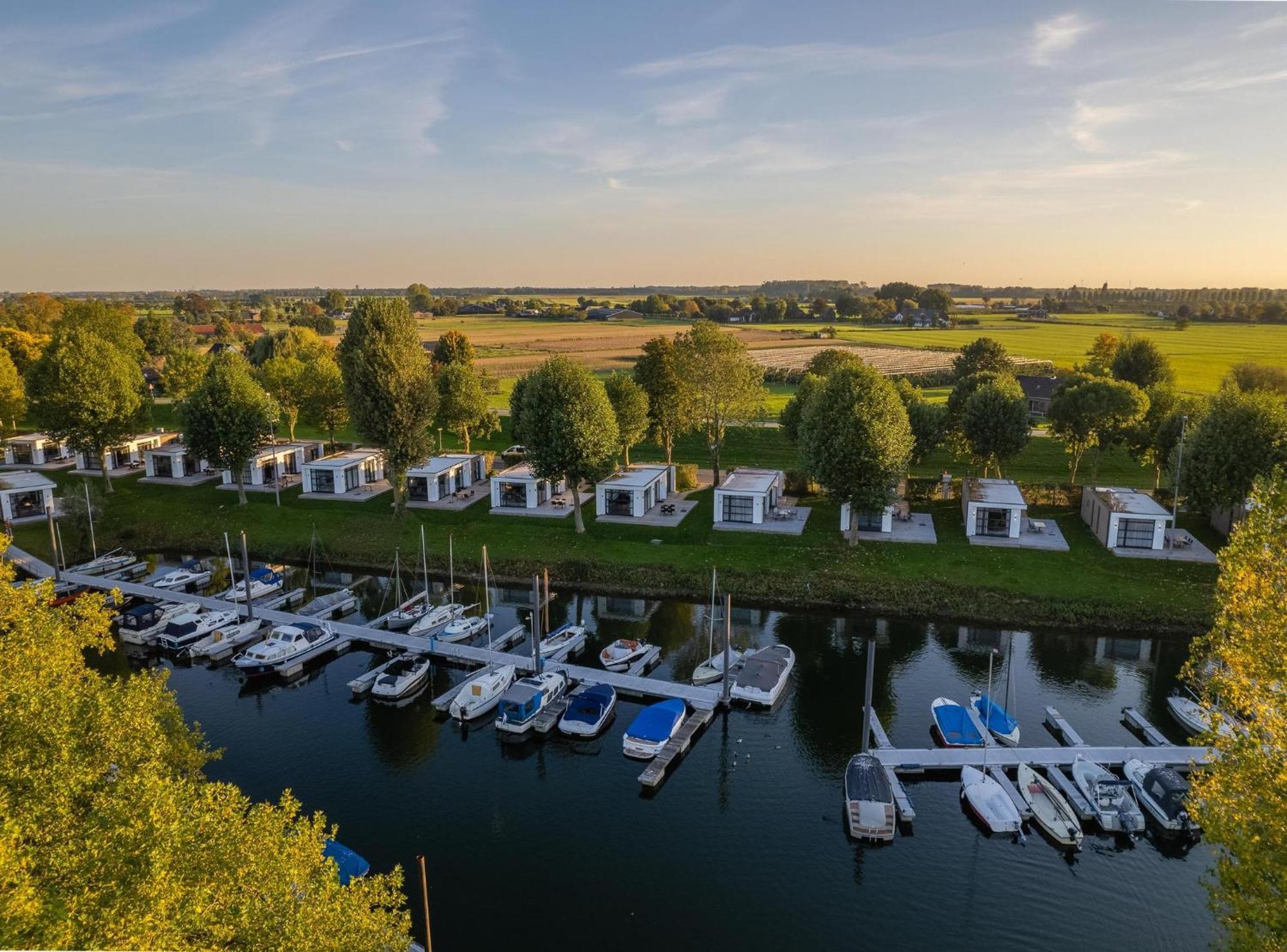 Hotel Marinapark Bad Nederrijn Maurik Zewnętrze zdjęcie
