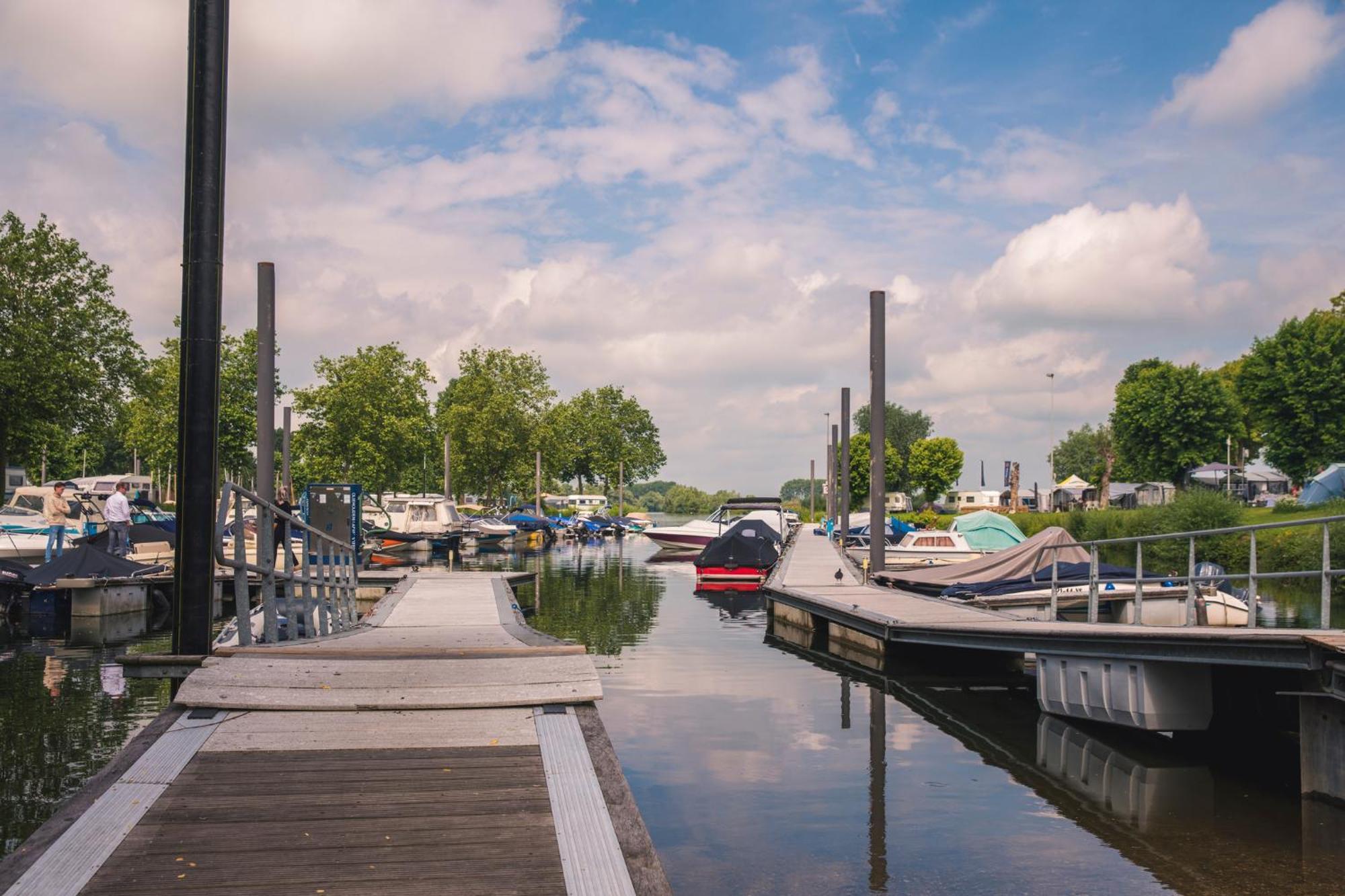 Hotel Marinapark Bad Nederrijn Maurik Zewnętrze zdjęcie