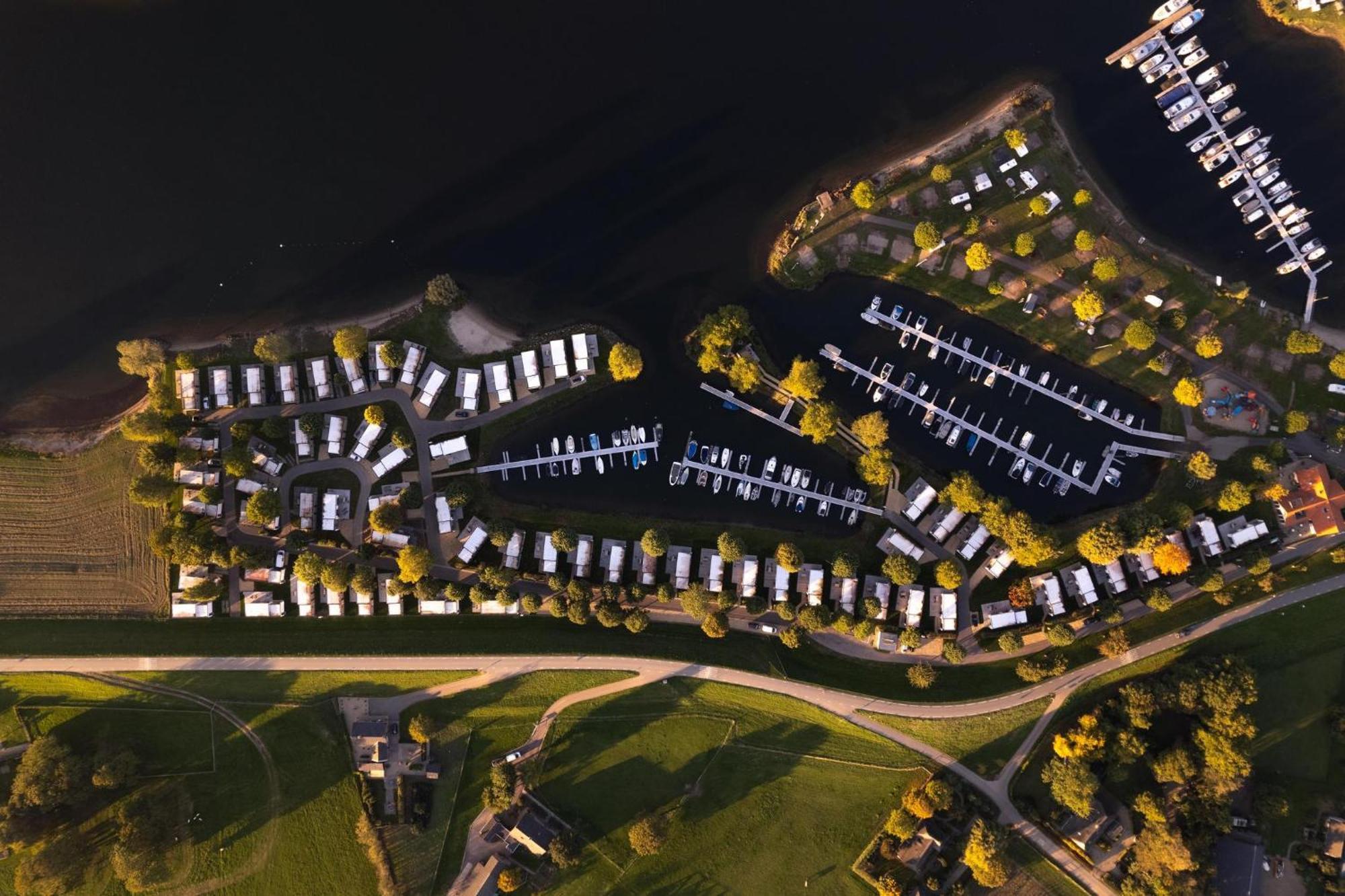 Hotel Marinapark Bad Nederrijn Maurik Zewnętrze zdjęcie